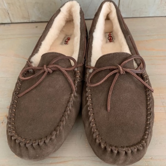 UGG Shoes - UGG DAKOTA ESPRESSO SLIPPERS womens  us 10  NEW